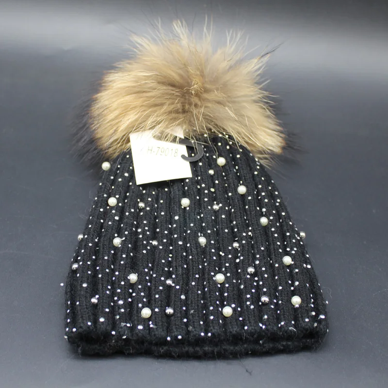 Женская зимняя вязаная шапка с помпоном из натурального меха енота|female cap|winter
