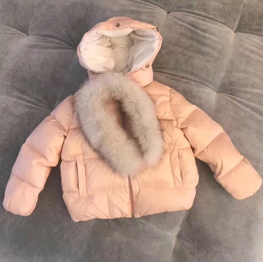 Зимние розовые парки с капюшоном и воротником из натурального Лисьего меха для