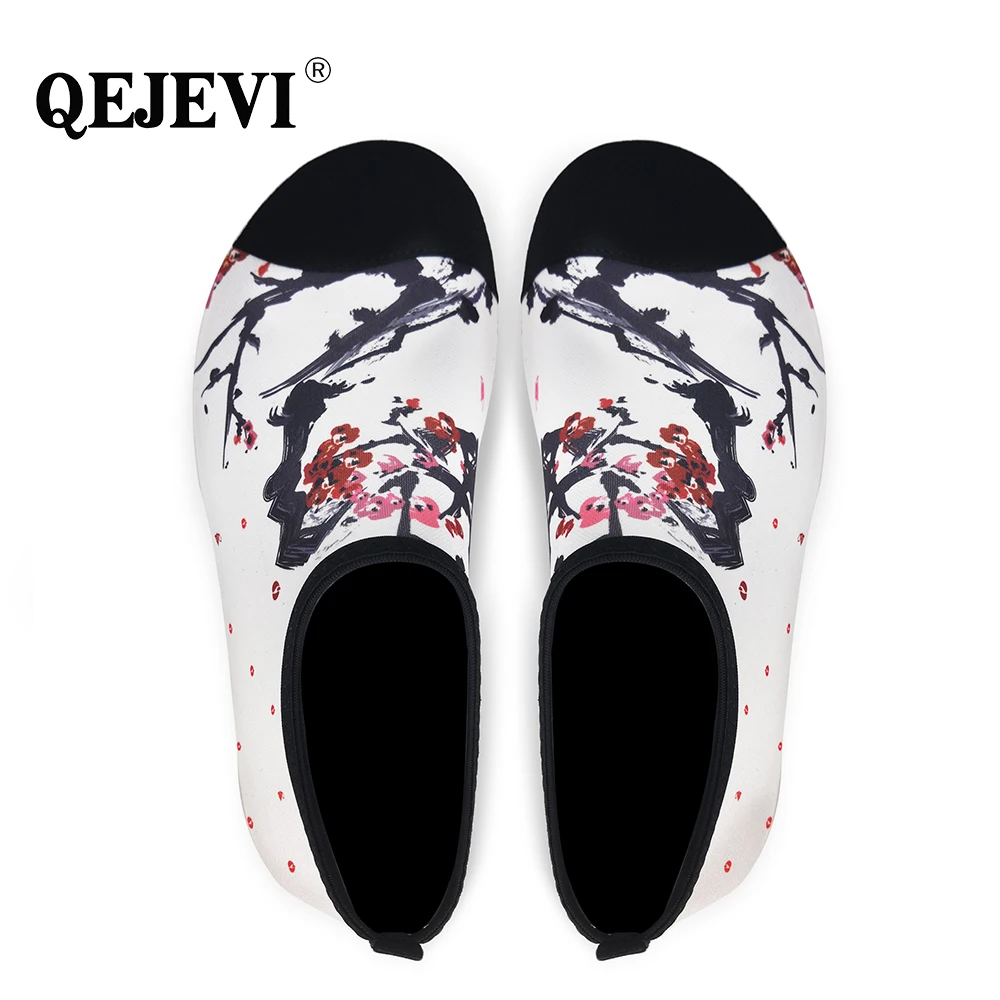Недорогие Женские аквакроссовки QEJEVI спортивная обувь легкая Водная слипоны