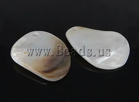Free shipping!!!Natural Black Shell Pendants Western Jewelry 21-28x34-38x4-6mm Hole:Approx 4.5mm 50PCs/Bag Sold By Bag | Украшения и