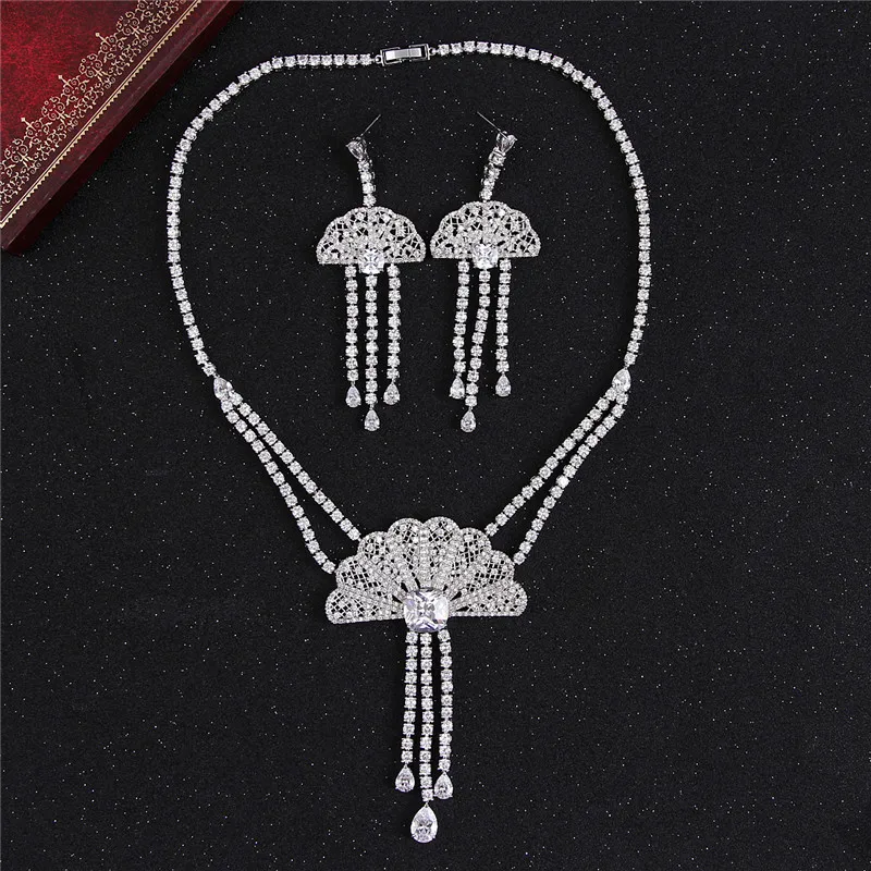 Комплект из колье и серёг с фианитом|bride jewelry|set white goldnecklace set |