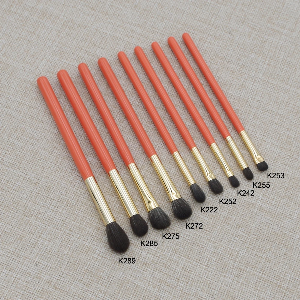 Набор профессиональных кистей для макияжа ручной работы Мягкие кисти с
