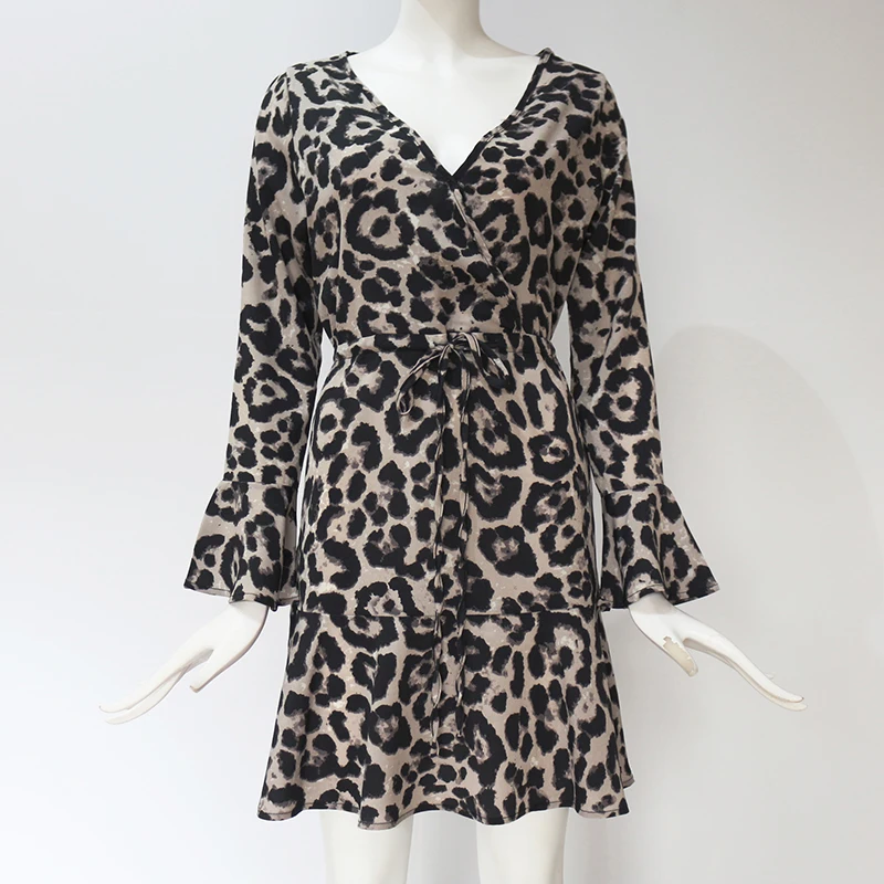 2020 Sexy Deep V Neck Leopard Print Mini Dress Autumn Women Short Vintage Long Flare Sleeve Female Party Club Dresses | Женская одежда