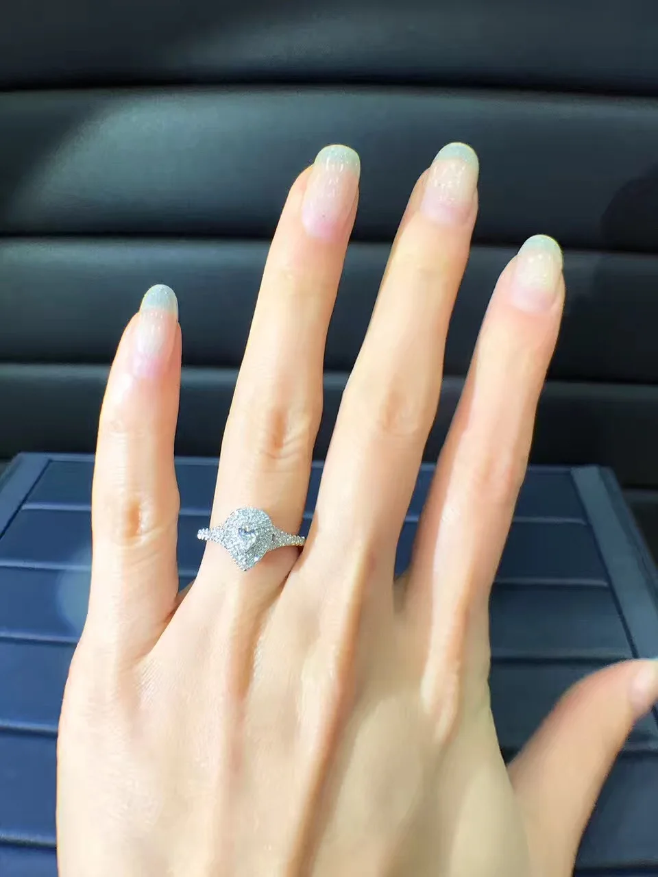 Кольцо для помолвки обручальное кольцо с натуральным бриллиантом 18 К белое