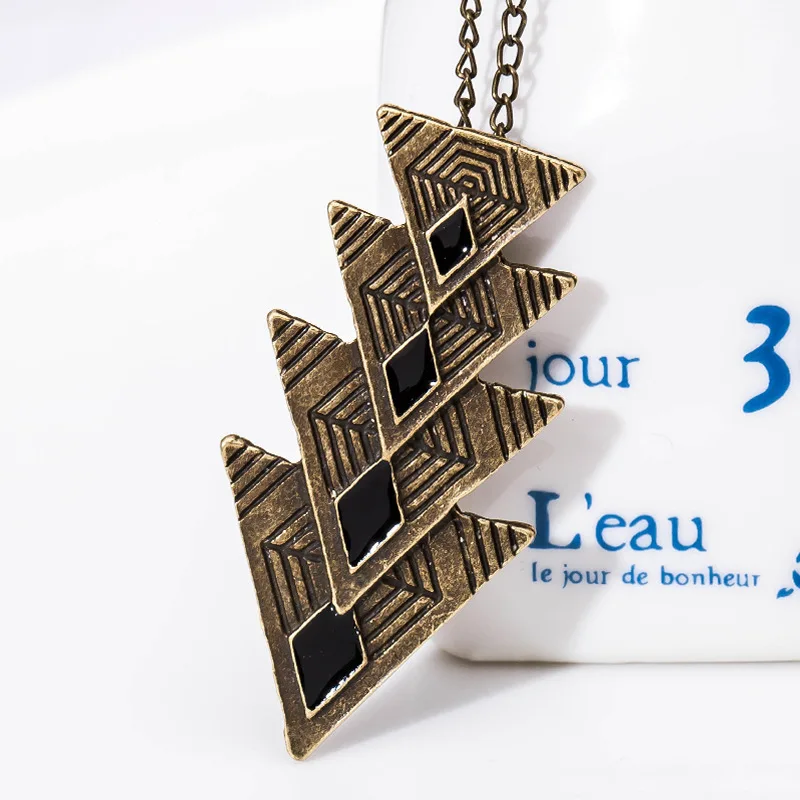 Винтажное треугольное ожерелье с кулоном женское модное ювелирное изделие