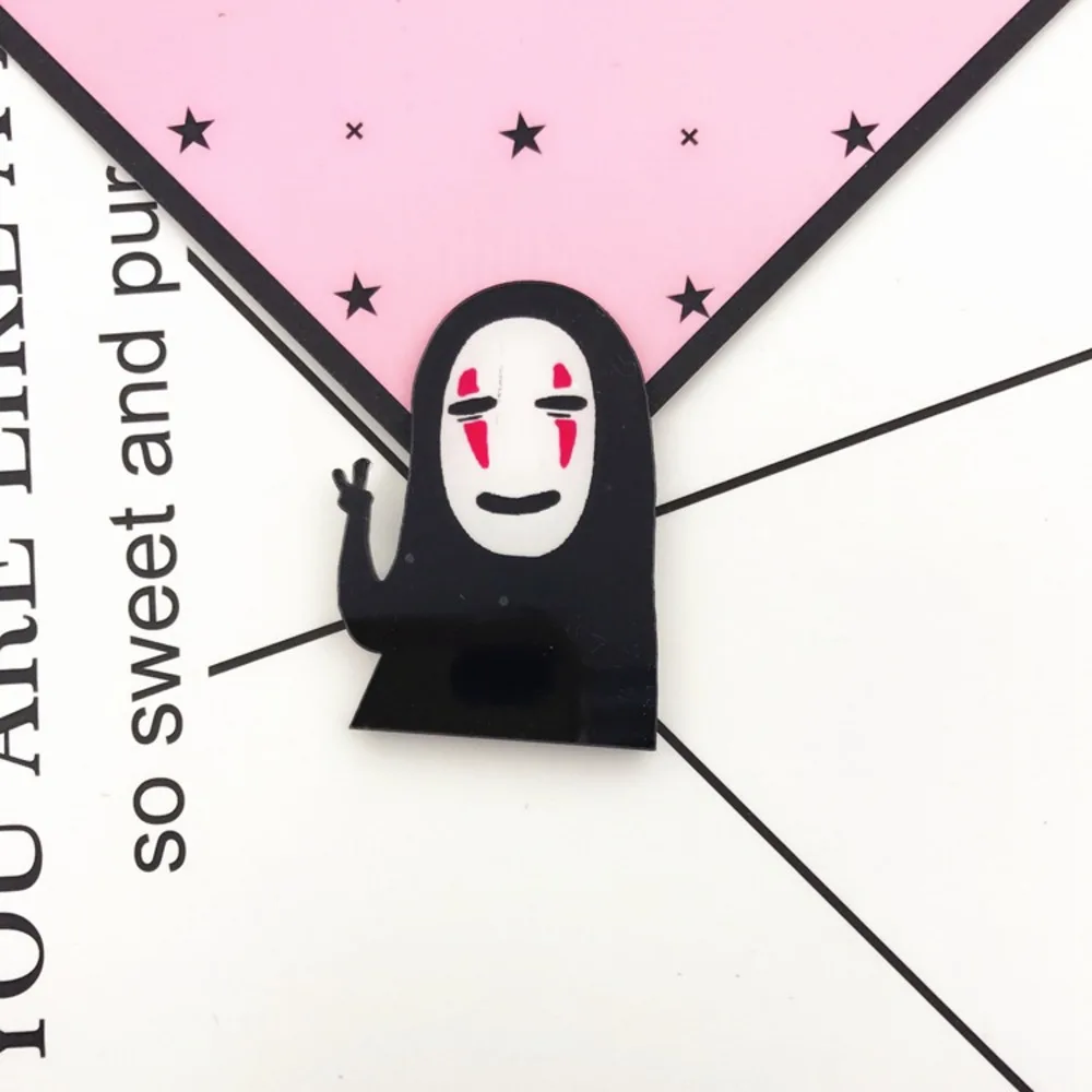 Японская аниме брошь с мультяшными буквами VIP без лица Мужской значок в виде