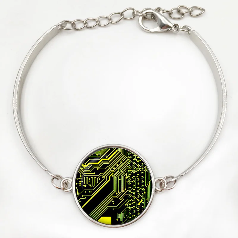 Подвеска для печатной платы. Печатная плата ожерелье в виде электронной