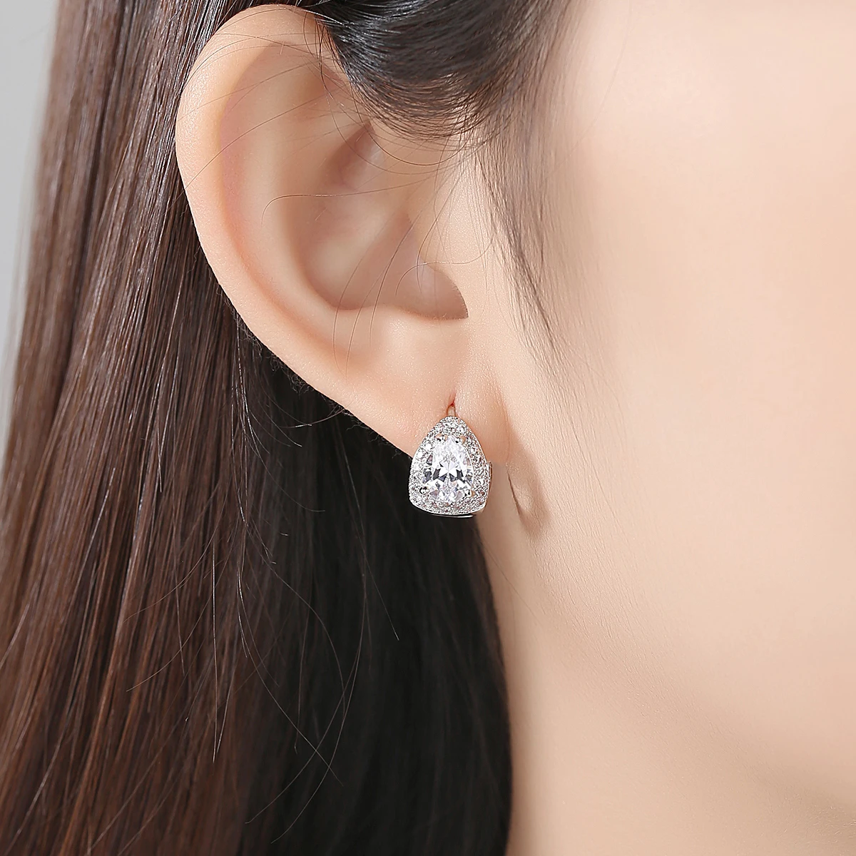 LUOTEEMI Design Stud Earrings for Women Dating Party Luxury Water Drop CZ Three Colors Female Jewelry Pendientes Christmas Gift