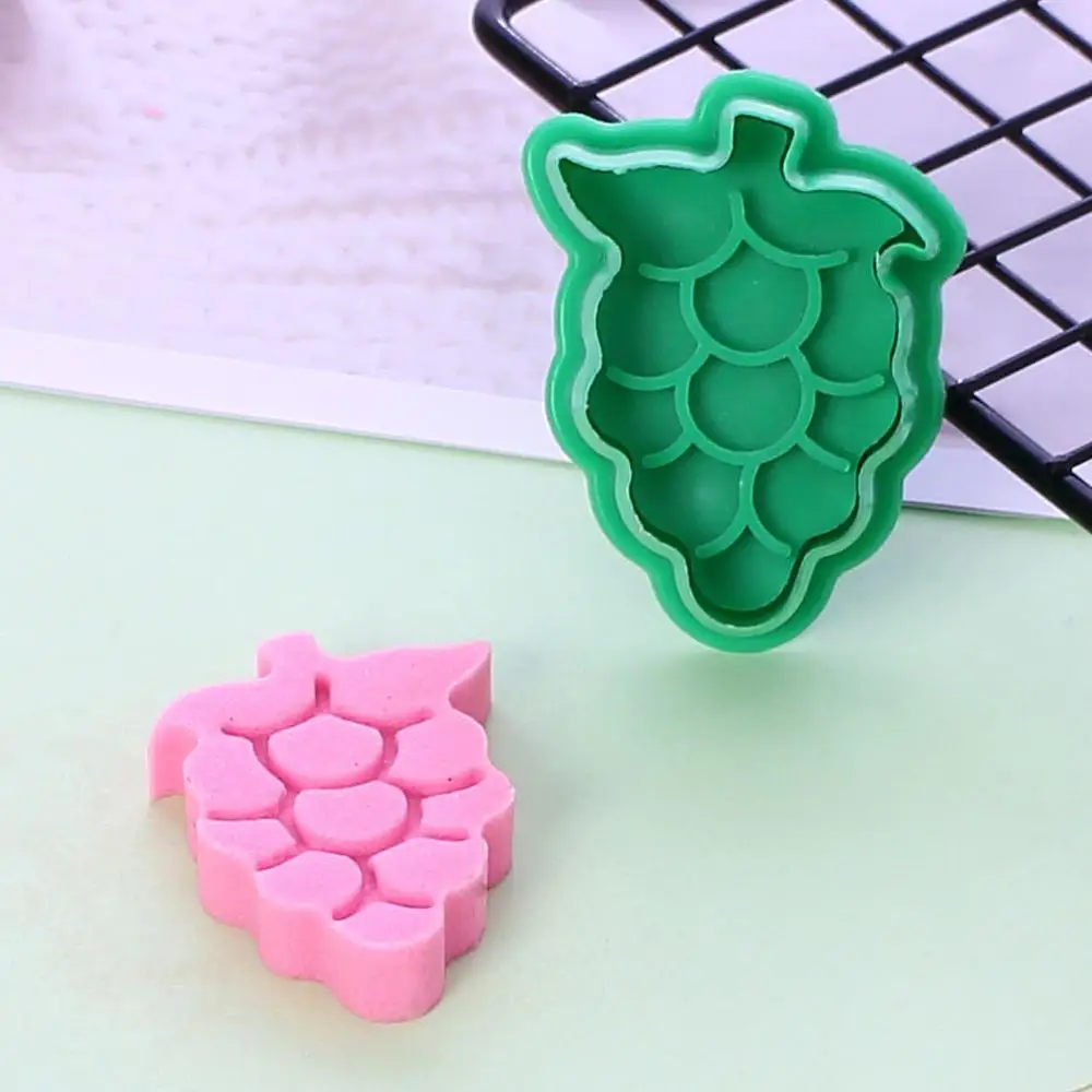 31-21 grape 3D Мультяшные игрушки для нарезки печенья в виде животных пресс-форм Плунжер, сахарная мастика форма для выпечки бисквита набор для работы с мастикой «сделай сам» отделочных работ подарок для ребенка - Цвет: 31-21 grape