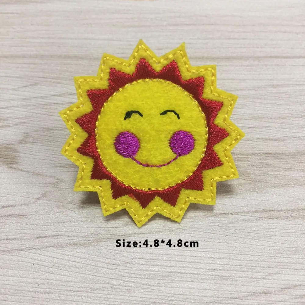 Желтый Emoticon мультяшный значок клеящиеся утюгом украшения нашивка аппликации