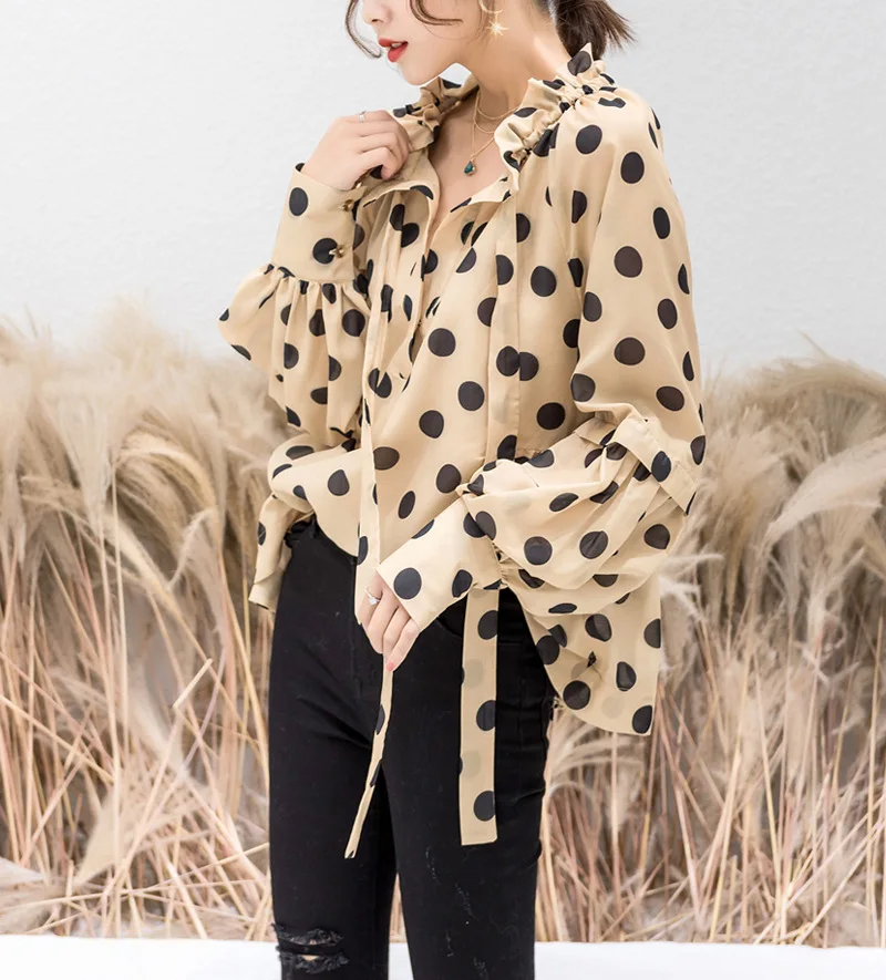 Женская блузка в горошек AIMENUNU свободная с рюшами на шнуровке длинными