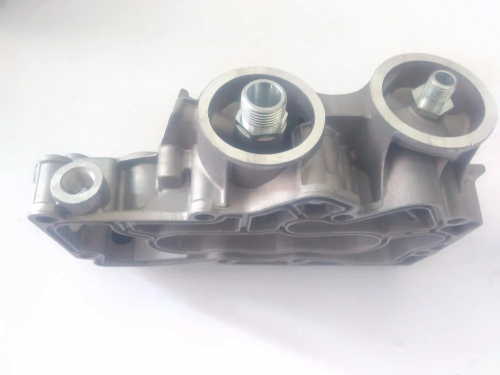 Крышка масляного радиатора двигателя EC210 D6E для Deutz BF4M2012 Экскаватора Volvo 21099784|oil