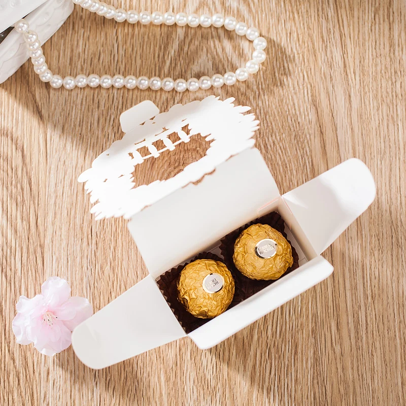 Новая розовая обувь с украшениями в виде цветков и бабочек лазерная резка