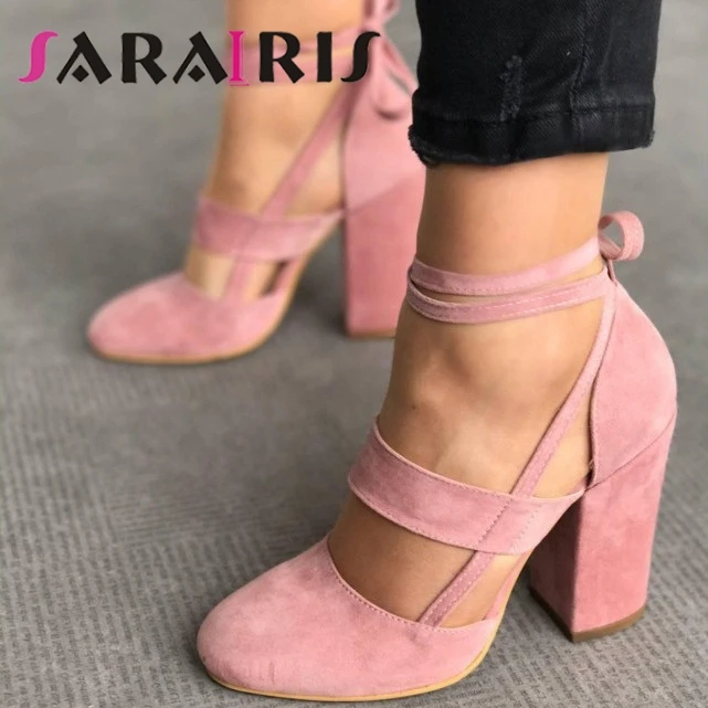 SARAIRIS/2019 г. Новые однотонные туфли на высоком квадратном каблуке с ремешком