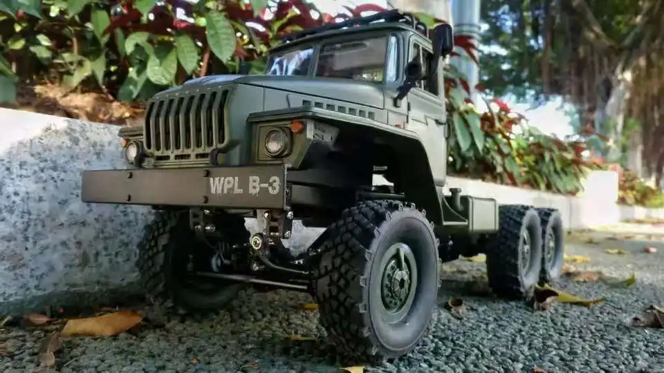 WPL B36 Урал 1/16 2,4G 6WD RC автомобиль военный грузовик Рок Гусеничный командный Коммуникационный автомобиль RTR игрушка авто армейские грузовики