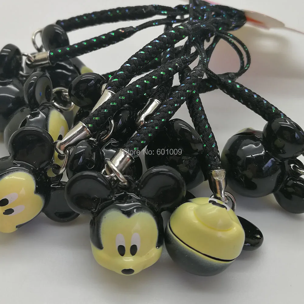 100 шт Pikchu Stitch Scrump Jack mickey minnie Marie Doraemon лягушка Медвежонок для мобильного телефона на ремешке колокольчики Цифры Розничная