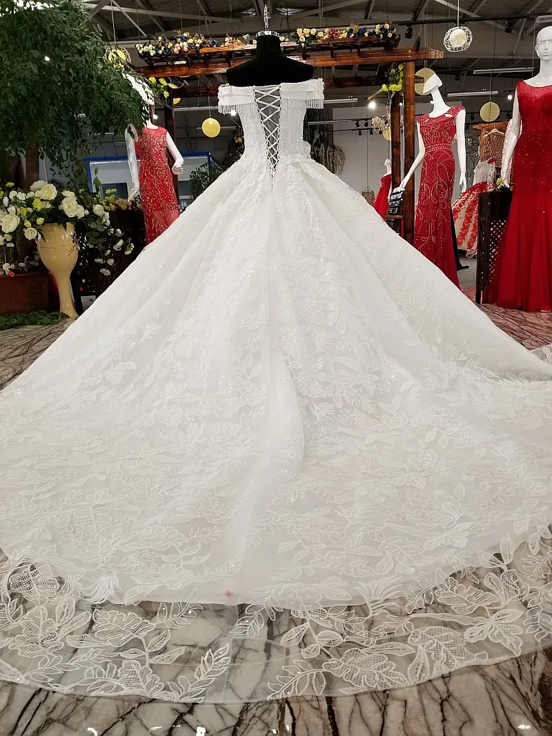 Платье для свадьбы noiva princesa кружевное с бусинами без рукавов открытой спиной