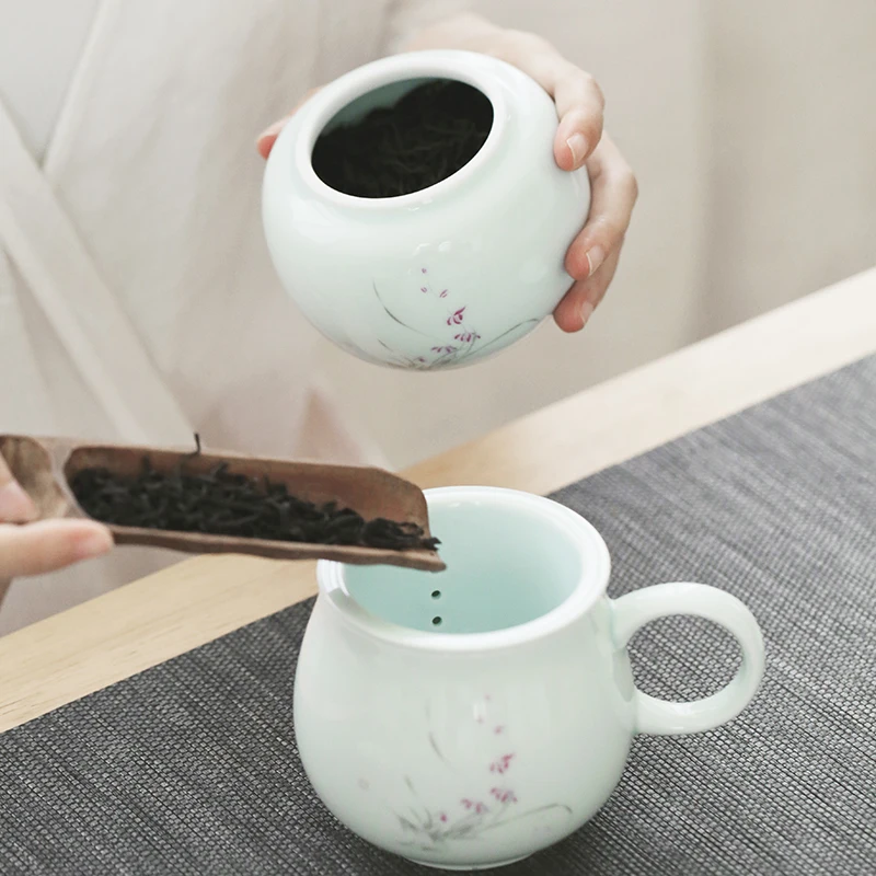 Jingdezhen green ceramic tea cups with cover filter cup mug gifts custom office water cup drinkware
