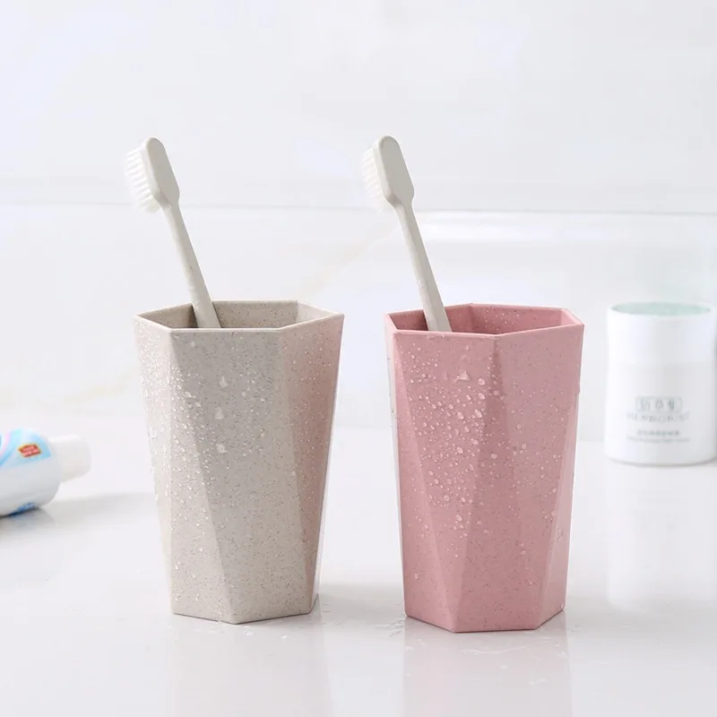 Simple diamond brushing cup couple tooth cylinder mouth |