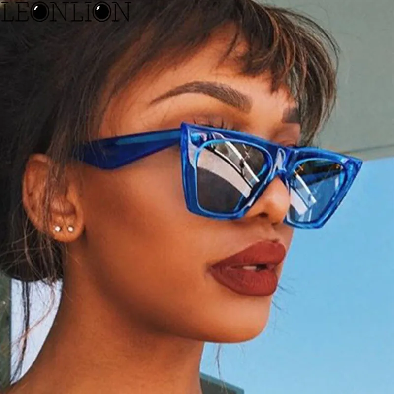 

LeonLion Plastic Vintage Luxury Sunglasses Women/Men Candy Color Lens Glasses Classic Retro Outdoor Travel Gafas De Sol Mujer