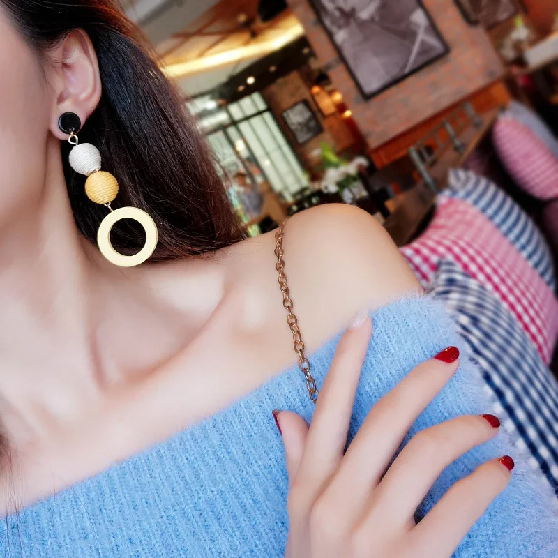 Женские индийские африканские серьги длинные черные и красные круглые