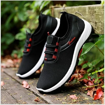 Модные легкие кроссовки для бега мужские однотонные мягкие дышащая одежда