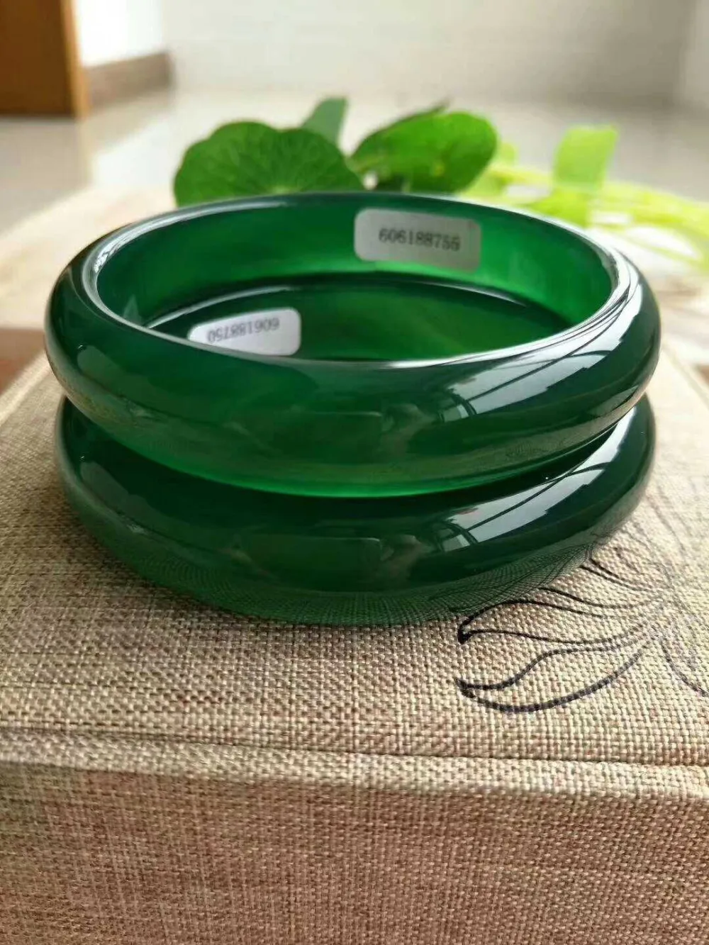 

Natural King green chalcedony Bracelet inner diameter 54-64mm