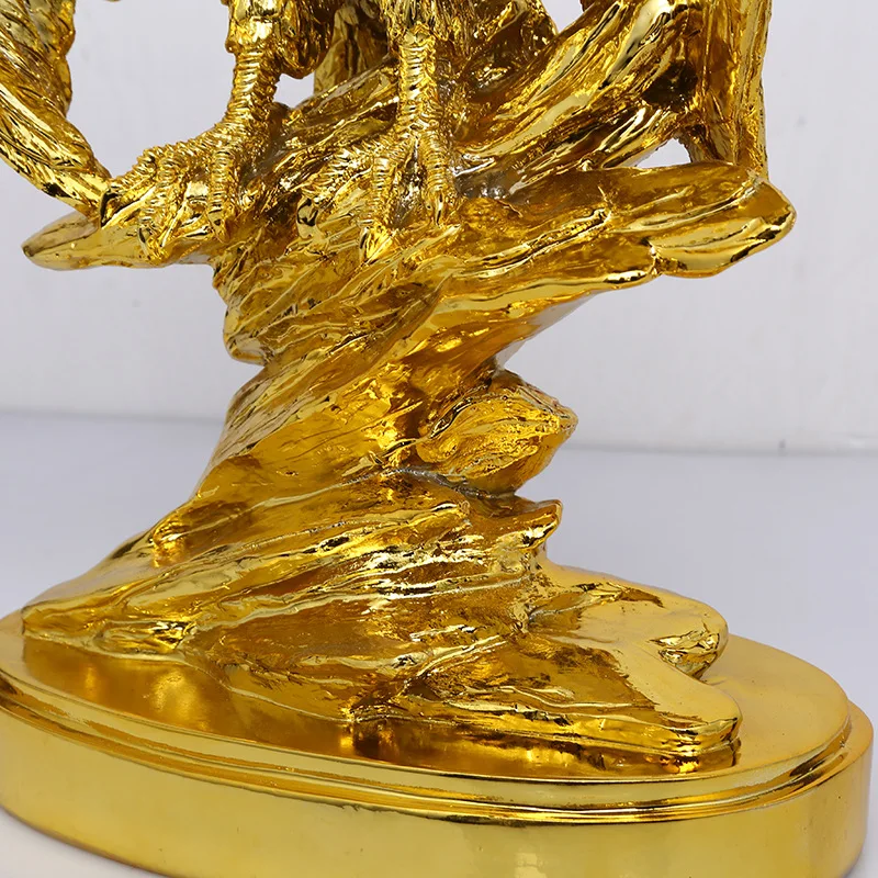Gold Color Eagle Ornaments Spread Wings Eagle Trophy Figurines Crafts Home Office Decoration Resin Animal Miniature Model Gifts