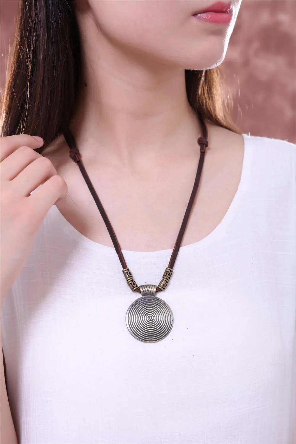 Чокеры Винтаж Для женщин jewelry колье ожерелье ошейник длинные Пояса из натуральной кожи заявление ожерелье девушку Collier Kolye ожерелье