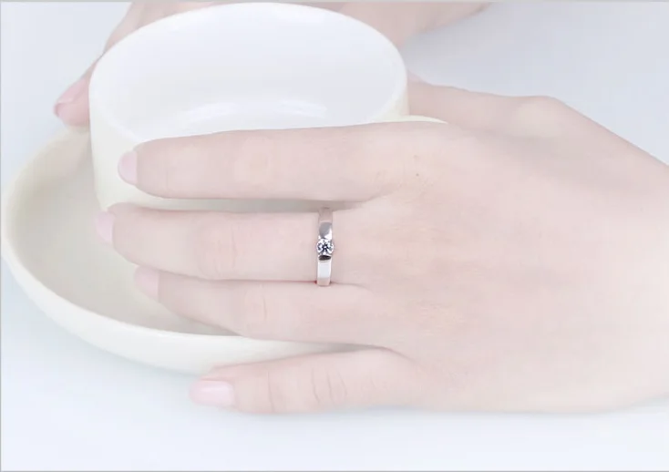 Простое кольцо для пасьянса Her & him 0.25Ct 4 0 мм Тест положительное Moissanite тест
