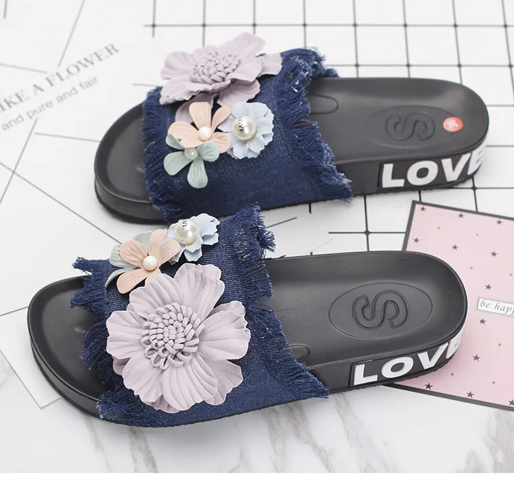 Женские джинсовые шлепанцы сандалии на платформе с цветочным принтом надписью