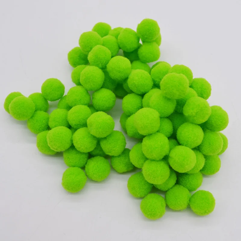 light green 100 шт 15 мм Разноцветные помпоны из меха для рукоделия, мягкие помпоны для детей, игрушки для мобильного телефона, свадебные аксессуары для украшения дома - Цвет: light green