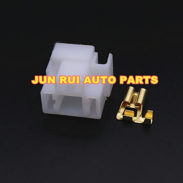 

10pcs/lot Car Lamp Holder Electric 3 Pin Auto Connector DJD031-1
