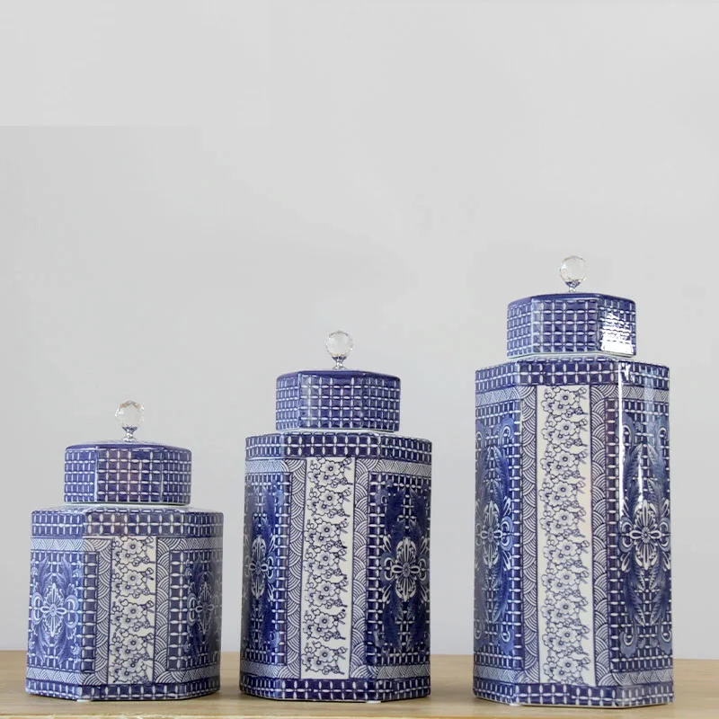 decoration Jingdezhen Ceramic Pot Arrangement Vase Blue and White Porcelain Crafts Home Arrangement Storage Tank European-style