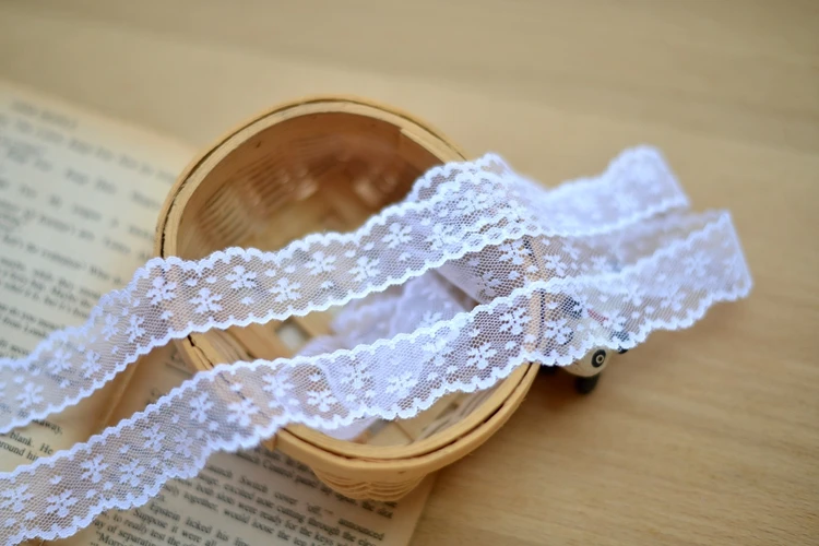 DIY Белое кружево полиэстер Кружева Кукла кружева аксессуары 2,5 см Ширина