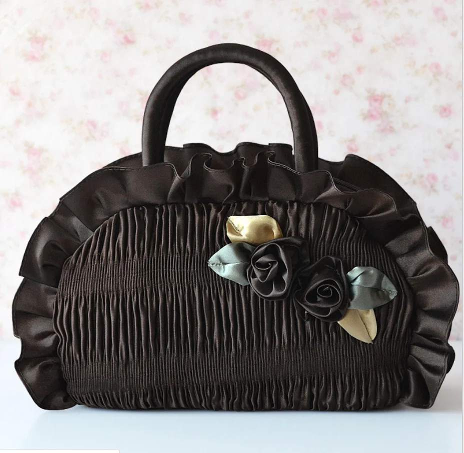 Элегантная Женская атласная сумочка с розами и стразами Маленькая женская