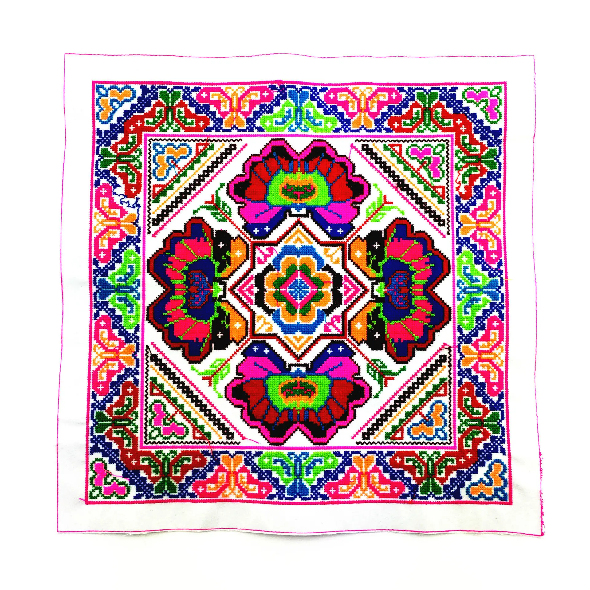 

Large Square Embroidery Patches BOHO Retro Folk Heavy Embroidery Garment Accessories Parches Para La Ropa Applique Sewing Bag