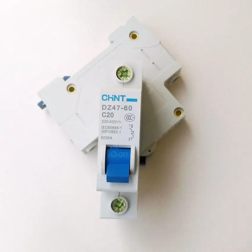 CHINT DZ47 60 C20 AC230/400 V 1 P 20A Номинальный ток полюсный миниатюрный автоматический