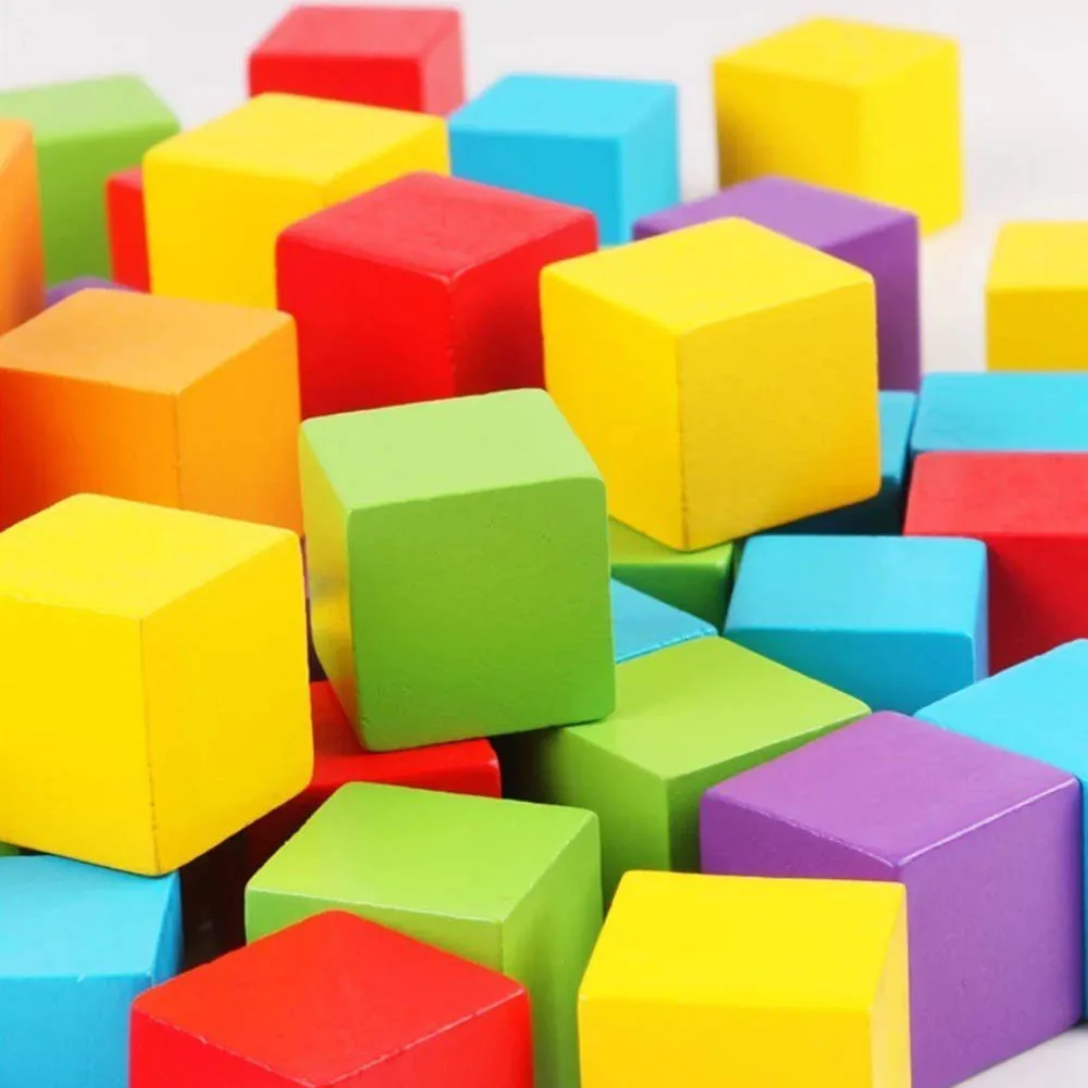 Кубики. Губики. Детские кубики. Разноцветные кубики.