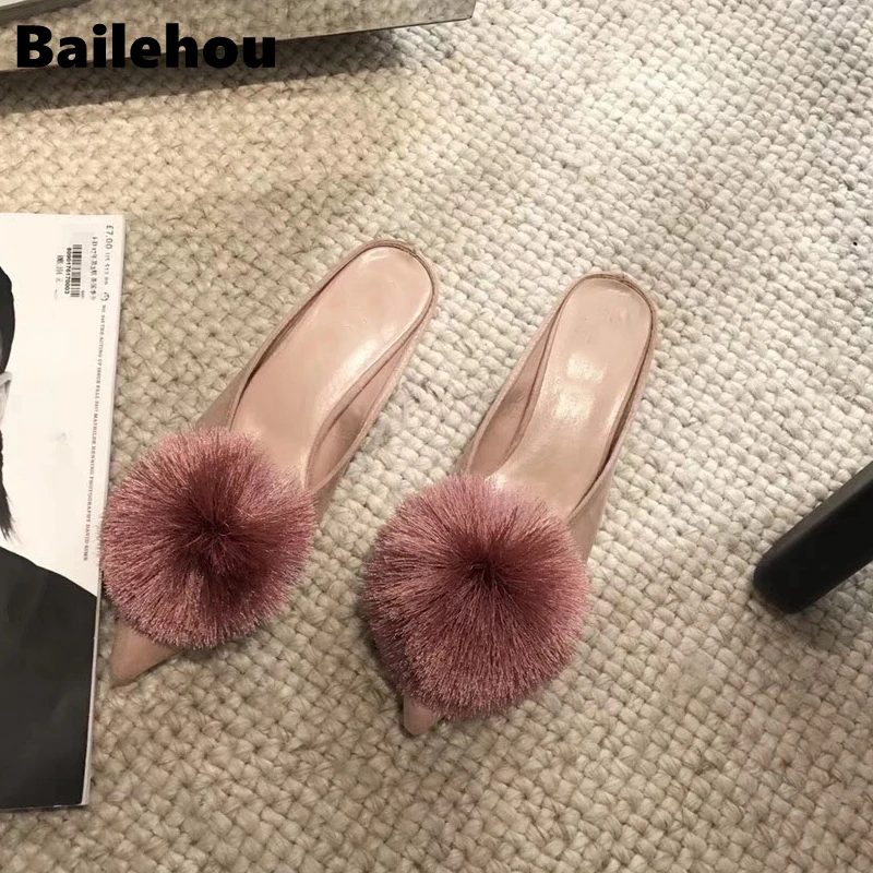 Bailehou/2019 меховые женские шлепанцы с помпонами без задника острым носком