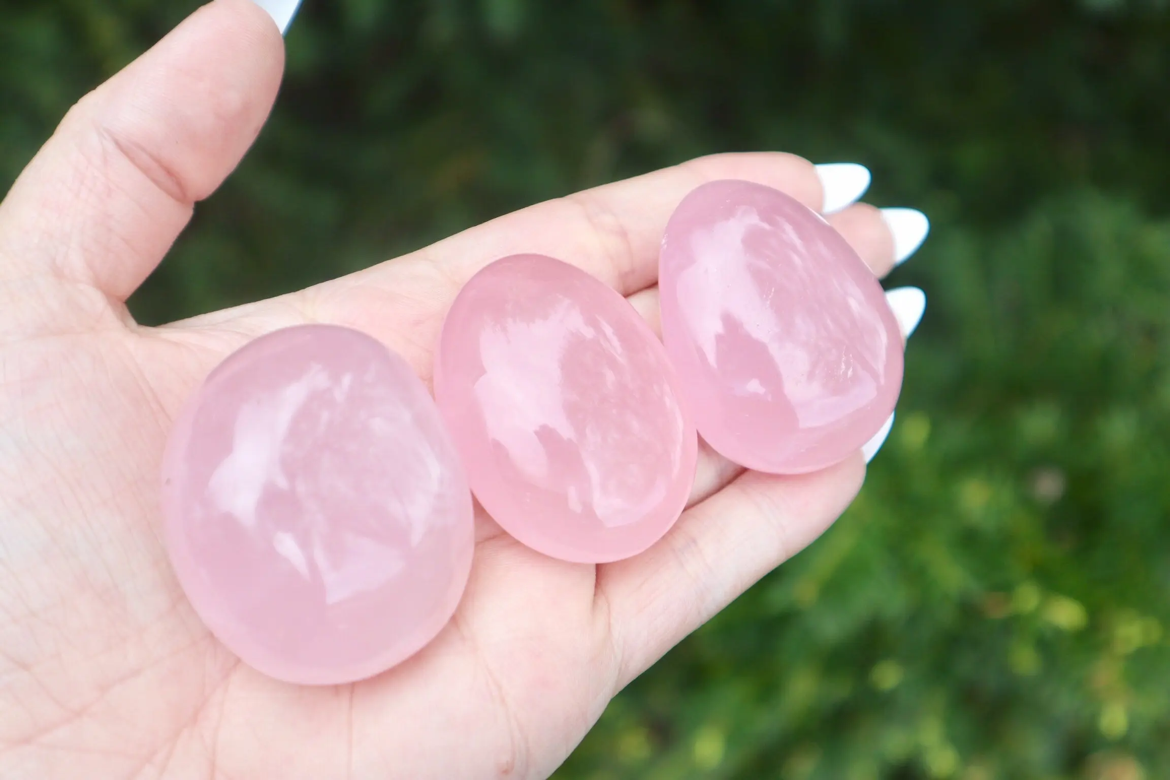 Натуральный розовый кварц пальмовый камень кристалл любовь сердце для исцеления