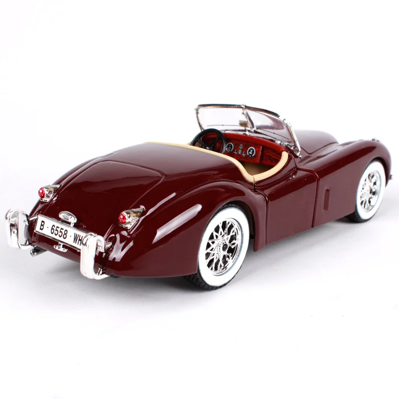 Модель автомобиля Bburago 1:24 JAGUAR XK 120 ROADSTER литой под давлением новинка в коробке