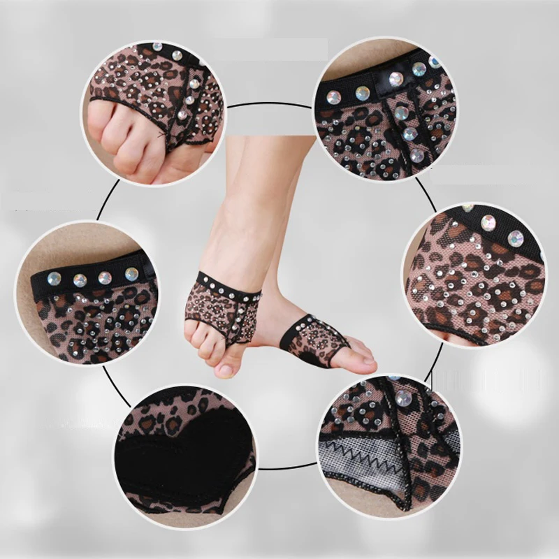 Foot Pads for dance Thongs Dance Paws Belly Footwear leopard pattern rhinestone S M L XL one pair SF367 | Тематическая одежда и