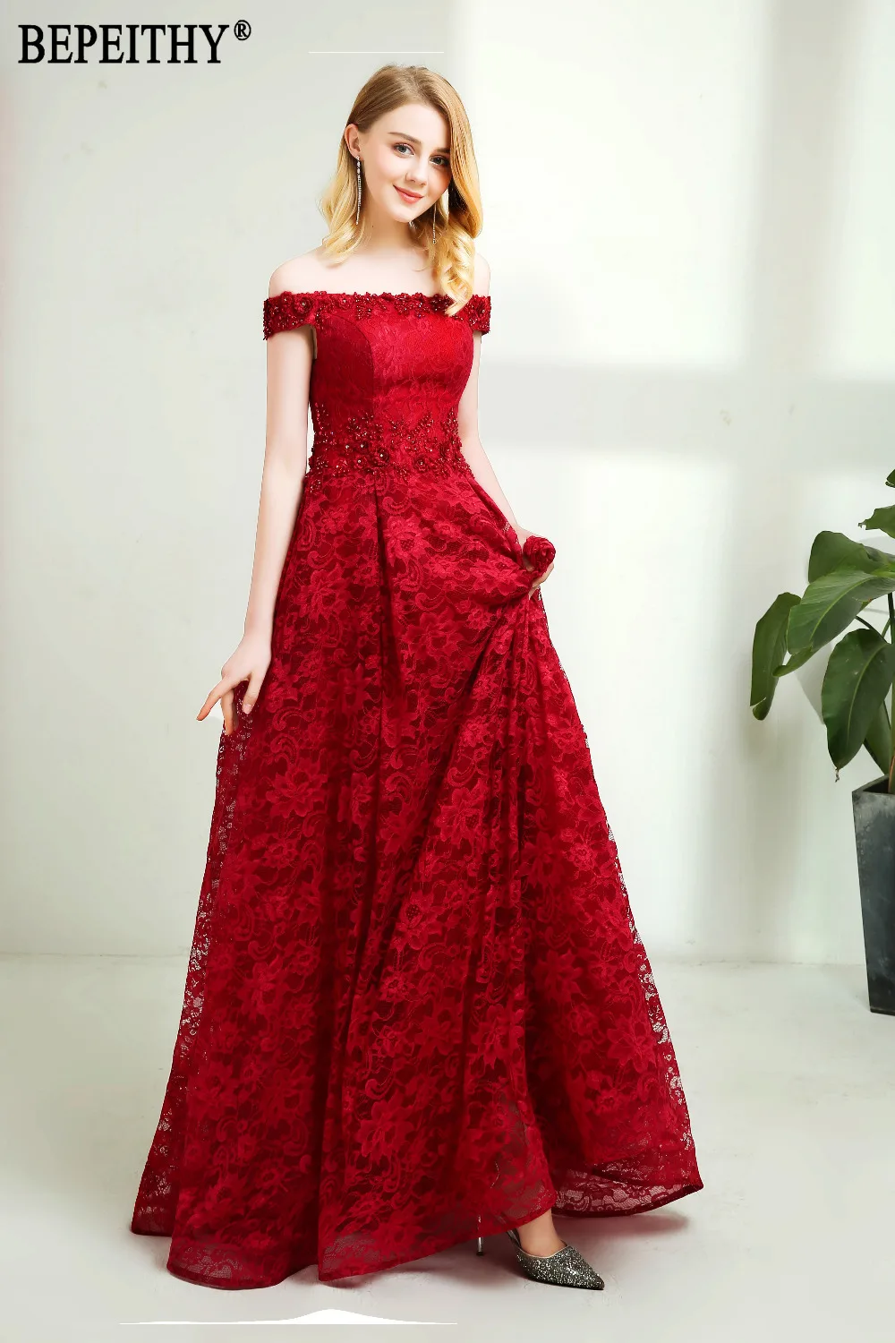 BEPEITHY Новое поступление vestido de festa вырез лодочка, аппликация кружева Длинные Бордовые Красные кружевные вечерние платья