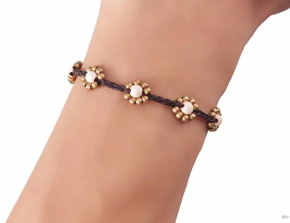 Вощеный браслет boho с цветами латунный натуральный камень из бисера макраме