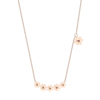 fashion brand beautiful 6 small daisy titanium chrysanthemum clavicle pendant necklace chain jewelry woman necklace wholesale