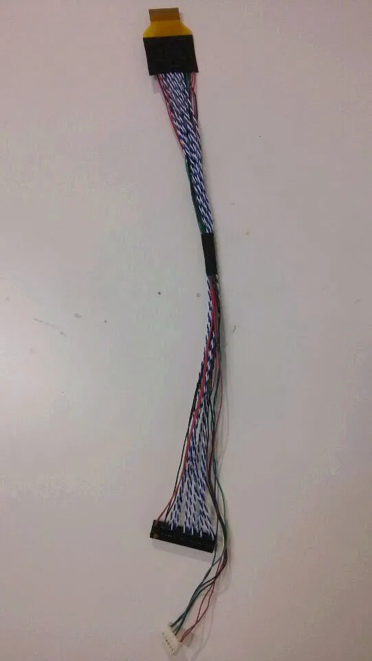

51Pin 0,3 мм Шаг FFC FPC к LVDS кабелю для LTL106HL01