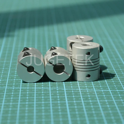 

Flexible Clamping Shaft Coupler 5 to 8 D20L25