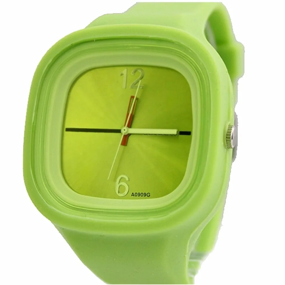 

Luxury Brand Unisex Analog Quartz Watch 3 Hands Movement Green Soft Silicone Band Green Dial