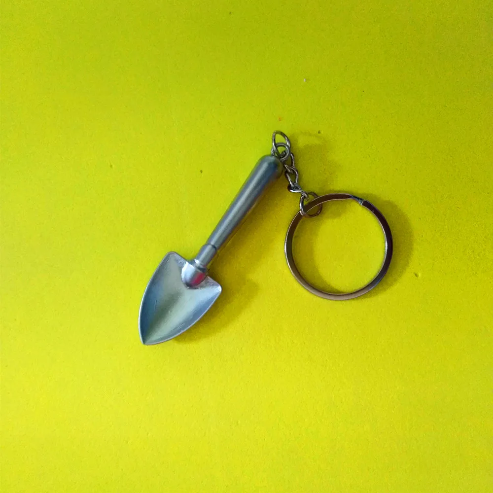 

200 Pcs 3D Mini tool keychains shovel keyring spade keychain metal keychain zinc alloy key ring creative keychain